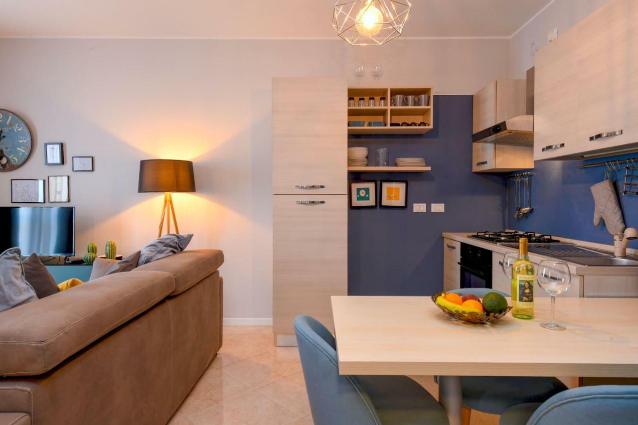 Desenzanoloft Le Chateau De Margot Desenzano del Garda Eksteriør billede